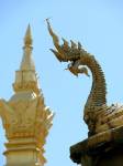 ออกพรรษา ได้เวลาพญานาคพ่น(เม็ด)เงิน/ ปิ่น บุตรี