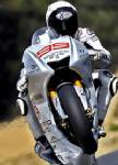 "ลอเรนโซ"  ม้วนเดียวจบแชมป์ฝอยทอง "รอสซี" แค่ที่ 4