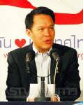 ปชป.ดักคอ “ไข่แม้ว” หวังฟื้น รธน.40 ช่วย “พ่อแม้ว” พ้นโทษ