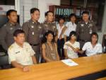 ตร.รวบมือปาหินเข้าโรงเรียนโดน นร.เจ็บเย็บ 13 เข็ม
