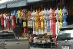 ลอยกระทงลำปางเริ่มครึกครื้น-ชาวบ้านร่วมใจแต่งบ้านรับเทศกาลเต็มเมือง