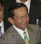 “เสธ.หนั่น” หนุน “มาร์ค” ปรับ ครม.เชื่อ ปชช.อยากเห็น
