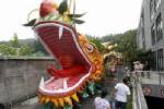 พญามังกรเจ๋งกว่าบินลาดิน คว้าข่าวอันดับหนึ่งแห่งทศวรรษ