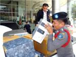 “จยย.ไทเกอร์” ร้อง “ปทีป” เอาผิด ตร.กองปราบค้นบริษัท ผิดกฎหมาย!