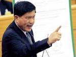 “เป็ดเหลิม” ขู่กรรโชก “อภิชาต” อยู่ไม่สุขแน่หากไม่ยุบ ปชป.