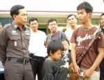 ตร.อำนาจเจริญจับวณิพกคนดีลักพาตัวเด็กเร่ขอทาน