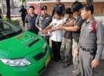 รวบโชว์เฟอร์แท็กซี่ขนอาวุธ เตรียมถล่มคู่อริปิดบัญชีแค้นส่งท้ายปี