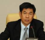 “มานิต” โผล่ สธ. เลี่ยงตอบคำถามสื่อ ยันรอมติพรรคพรุ่งนี้
