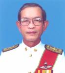 พท.มุกเก่า! จี้รัฐยุบสภา “มานิต” เสนอหน้า เป็นทนาย “เสธ.แดง”