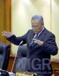 “สุเทพ” ยังงง “ส.” คือใคร แต่ยันรัฐไม่กุข่าว รับซื้อเก้าอี้ ตร.มีทุกสมัย ลั่นพร้อมฟัน
