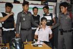พ่อค้าหมูตกใจถูก ตร.จับ รีบกลืนยาบ้าหนีผิด