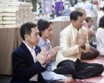 ดีเอ็มจีทำบุญใหญ่ “ตักบาตรหนังสือดี บูชาองคุลีธาตุ”