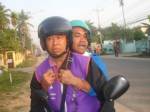 ทหารกะเหรี่ยง DKBA งัด M26 จับคนไทยเป็นตัวประกันประท้วงพม่า