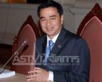“มาร์ค” ยันรัฐบาลต้องช่วย 7 คนไทยให้ได้ โยนบัวแก้วให้รายละเอียด
