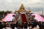วัดดังเชียงรายสร้างรูปปั้น “ครูบาศรีวิชัย-นักบุญแห่งล้านนา” ใหญ่ที่สุดในโลก