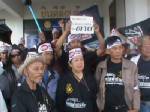 ชาวหัวไทรบุกยื่นหนังสือทุกหน่วยงานปูพรมต้านโรงไฟฟ้าถ่านหิน