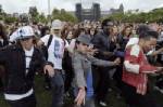 Facebook, Twitter oust Myspace for music fans: experts
