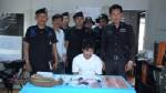 ภาค 2 ร่วม ตร.คลองหาดนำหมายศาลสระแก้วเข้าตรวจค้นจับยาบ้า