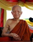 อาการ “หลวงตาบัว” ยังทรง พบฝ้าทึบชายปอดขวา ญาติขอแพทย์ช่วยรักษาวิธีธรรมชาติ