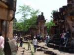 เขมรโวลั่นขวางทหารไทยสำเร็จ ปักธงตาเมือนธมไม่ได้