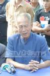“จำลอง” ซัด “มาร์ค” อ่อนแอ จนถูกเขมรสั่งถล่ม เครือข่ายคนไทยฯ จี้ลาออก