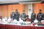 ตร.เมืองภูเก็ตรวบโจรลักทรัพย์ 13 ครั้ง ยึดของกลางกว่า 100 รายการ