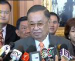 พท.ถอนร่าง กม.ชุมนุมฯ ซัด “จรกา” หัวหดกลัว พธม.-นปช.