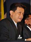 ชทพ.ตั้งเป้าระดมทุนสู้เลือกตั้ง 100 ล้าน หนุึนออก กม.ลูกก่อนยุบสภา