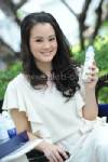 เพื่อนๆ "แพรวา พงศธร" คิดหนัก! ไปเมืองนอกครั้งหน้าคงต้องหาซื้อของฝากอย่างอื่นให้ซะแล้ว !