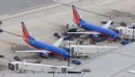 FAA สั่งตรวจสอบโบอิ้ง 737 กว่า 100 ลำทั่วโลกหลังเครื่องบินเซาท์เวสต์เกิดรูโหว่กลางอากาศ