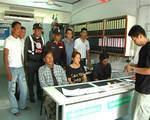 ตร.อุทัยฯ บุกรวบพ่อค้ายาบ้าเตรียมส่งขายช่วงสงกรานต์