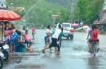 สงกรานต์เมืองสามหมอกเจอฝนทำงานบรรยากาศไม่คึกคัก