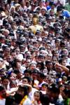 ชาวหนองคายอัญเชิญหลวงพ่อพระใสกลับอุโบสถ ปิดงานสงกรานต์