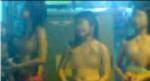 สาวโชว์เต้าเต้นยั่วยวน อ้างเมามีคนยุให้ทำ