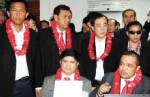 “ตุ๊ดตู่” ท้ารบสถาบัน สงครามครั้งสุดท้ายของ “นายใหญ่”