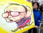 China paves road to North Korean port zone: report