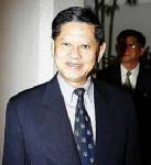 “ชุมพล” ไม่ลงสัตยาบัน ยันพรรคอันดับ 1 ได้ตั้งรัฐบาลก่อนตามกติกา
