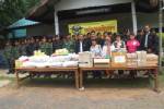 กองทัพไทยนำสื่อไทย-เทศ ดูความเป็นอยู่ชาวบ้านชายแดน-เยี่ยมทหาร