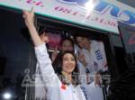 “ปูแดง” เมิน “หมอตุลย์” จี้สอบซุกหุ้น ยันให้เป็นไปตามกฎหมาย