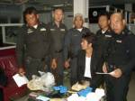 รวบอาข่าหนุ่มขนย้าบ้า-ไอซ์ขึ้นทัวร์เข้ากรุง อ้างรับส่งของหาเงินเรียน