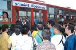 ปลุกกระแสต่ออายุของฟรี หวังผลเลือกตั้ง-ท่ามกลางหนี้สิน