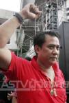 “อริสมันต์” ทิ้งแถลงการณ์ไม่มอบตัว เพ้อให้ “อาร์เอส” จัดคอนเสิร์ตเยียวยาแดง