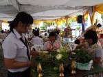 นร.-นักศึกษาภูเก็ตร่วมแข่งจัดโต๊ะหมู่บูชารับเข้าพรรษา