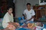 ธารน้ำใจหลั่งไหลช่วยครอบครัว “น้องน็อต” เด็กพิการ-พม.หนุนสร้างอาชีพเพื่อเลี้ยงตัวได้ยาว