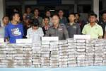 ตร.ประจวบฯสกัดรถขนกัญชาอัดแท่งกว่า 200 กิโลฯเตรียมส่งไต้