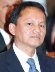 “สมศักดิ์” พลิ้ว บอกไม่ได้ทำนาย รบ.“ยิ่งลักษณ์” อายุสั้น