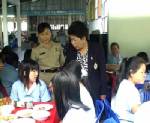 สมาคมแม่บ้าน มท.เมืองสกลฯเลี้ยงอาหารพระราชทานผู้ต้องขังหญิง