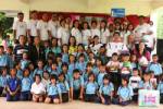 แท็กซี่ เฟรนด์คลับมอบทุนการศึกษา-อุปกรณ์การเรียนโรงเรียนวังสวาบ