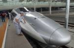 สั่งหยุดโครงการใหม่ “รถไฟความเร็วสูงจีน”