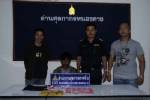 รวบหนุ่มลาวพร้อมยาบ้ามัดติดหน้าแข้ง 4,044 เม็ด